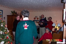 2003-1215-christmasparty04